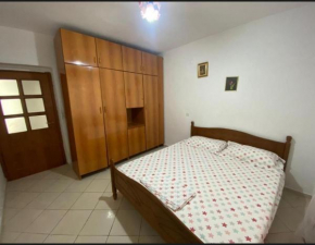 Ledi's apartment